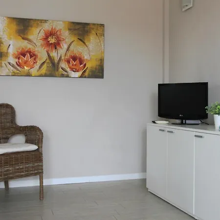 Residenza Dei Pini Daire Desenzano del Garda